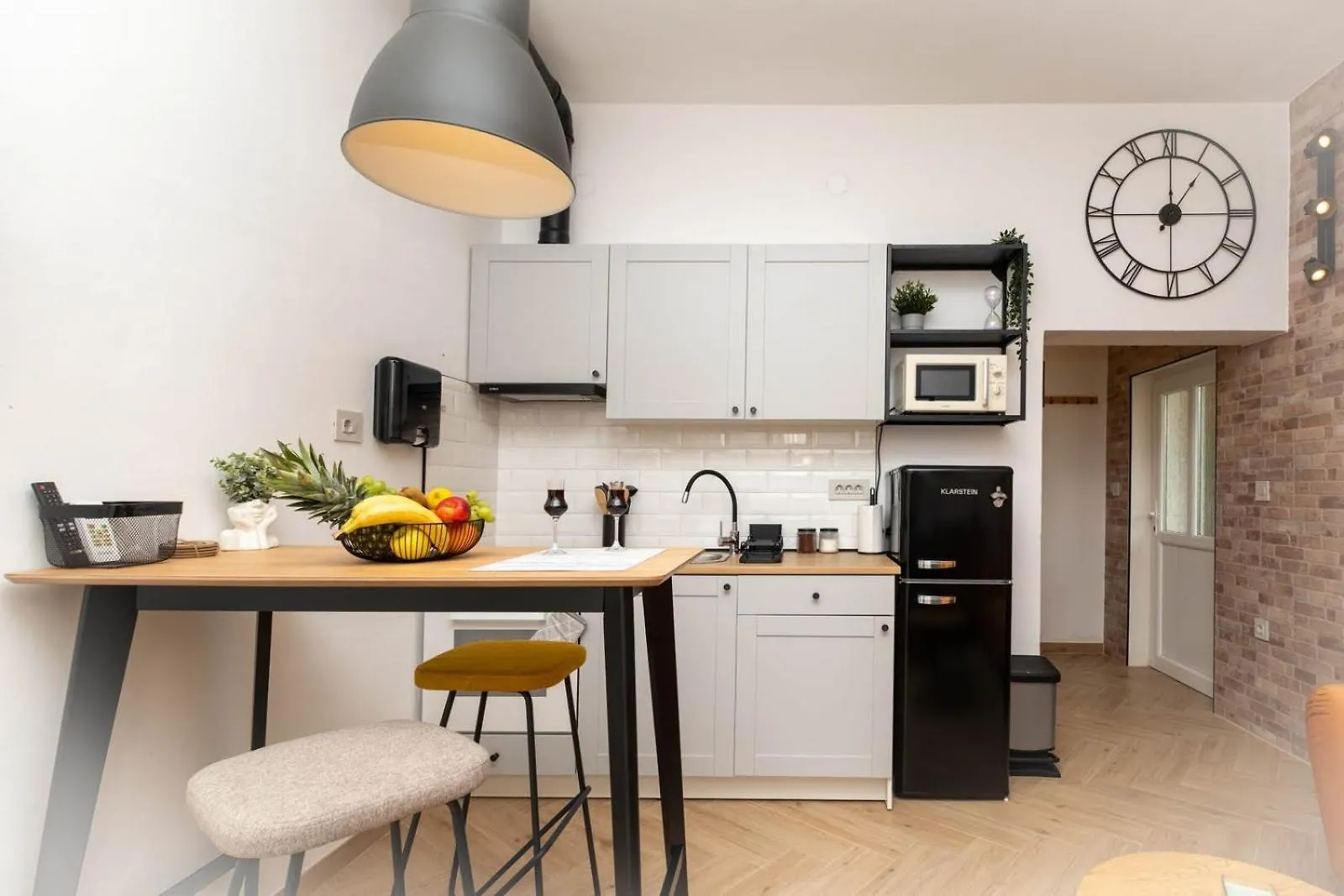 Relaxing Holiday Apartment Корнич 0*,